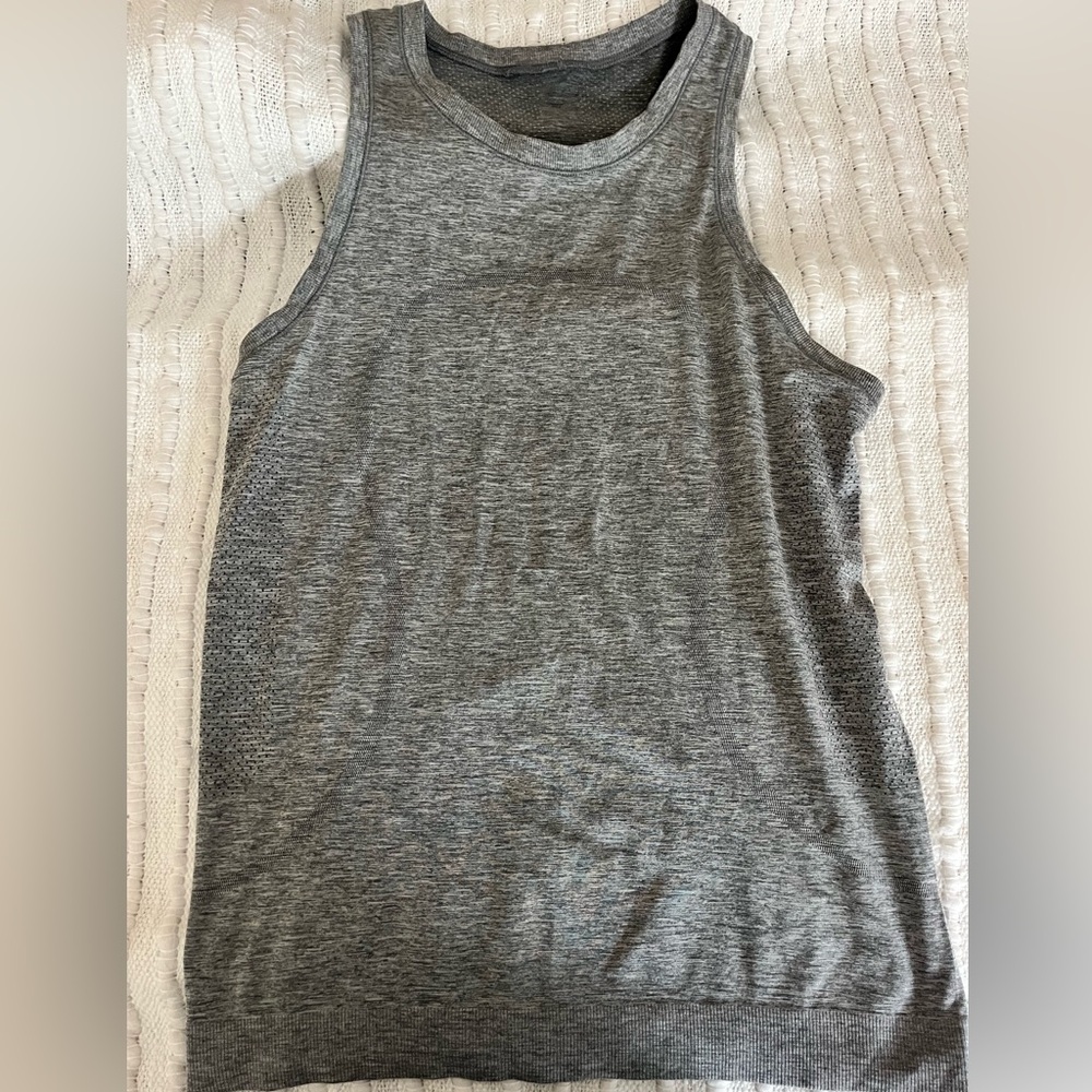 Lululemon swiftly tank